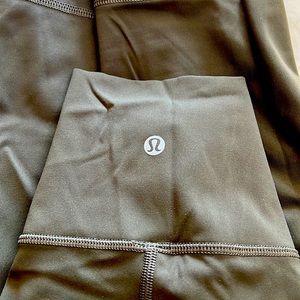 Olive green Lululemon capri leggings size 8